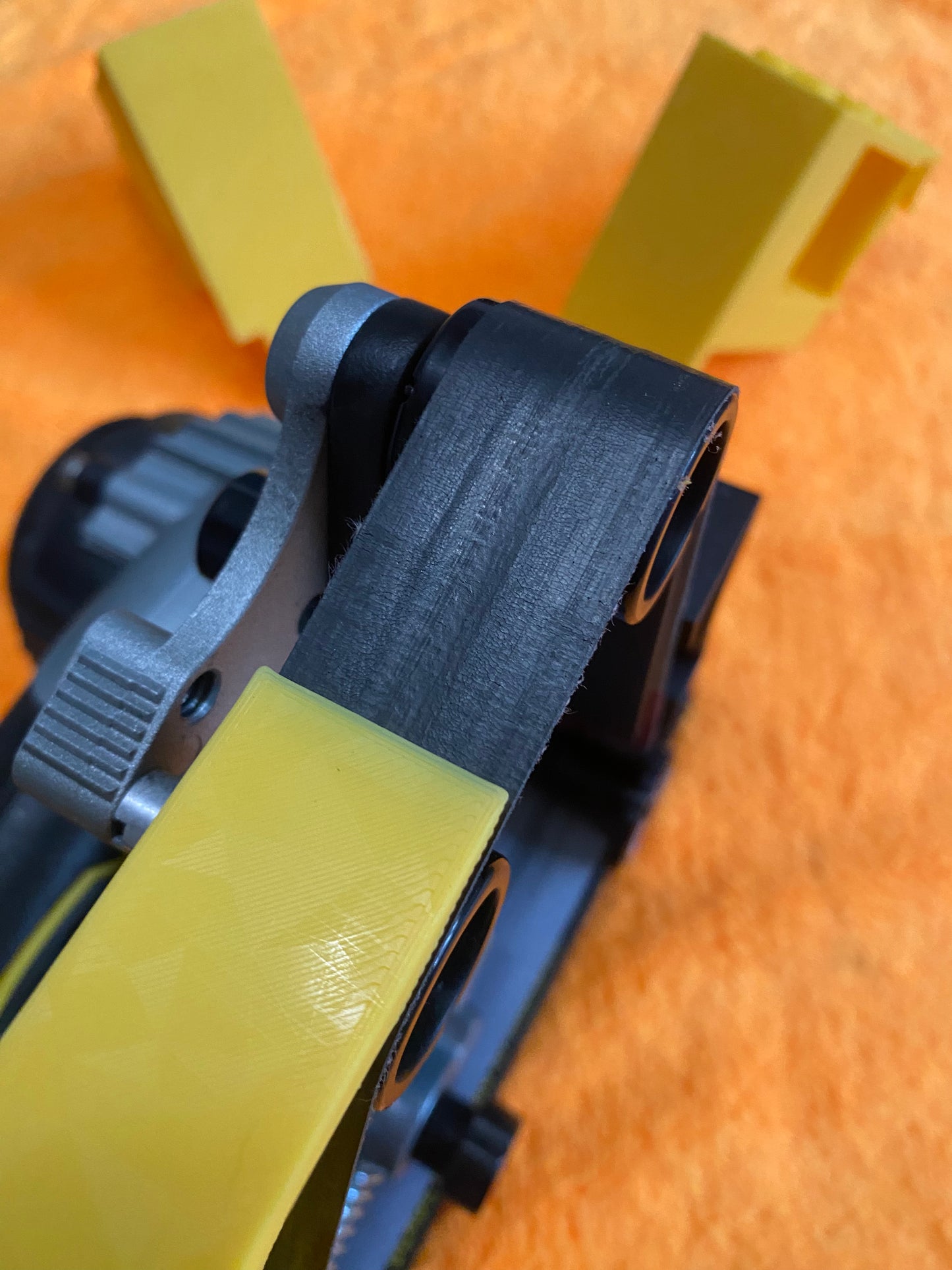 Riser V3.0 Narrow Special Yellow (Only 3) Prototype